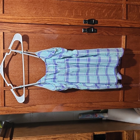 Size Small Urban Surface Plaid Tank Top - Picture 6 of 7